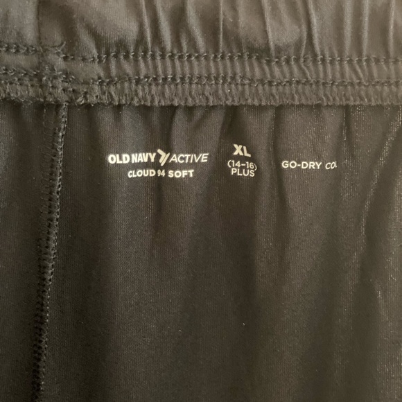 NWT 2 Pair Old Navy Cloud 94 Soft XL - Picture 9 of 10